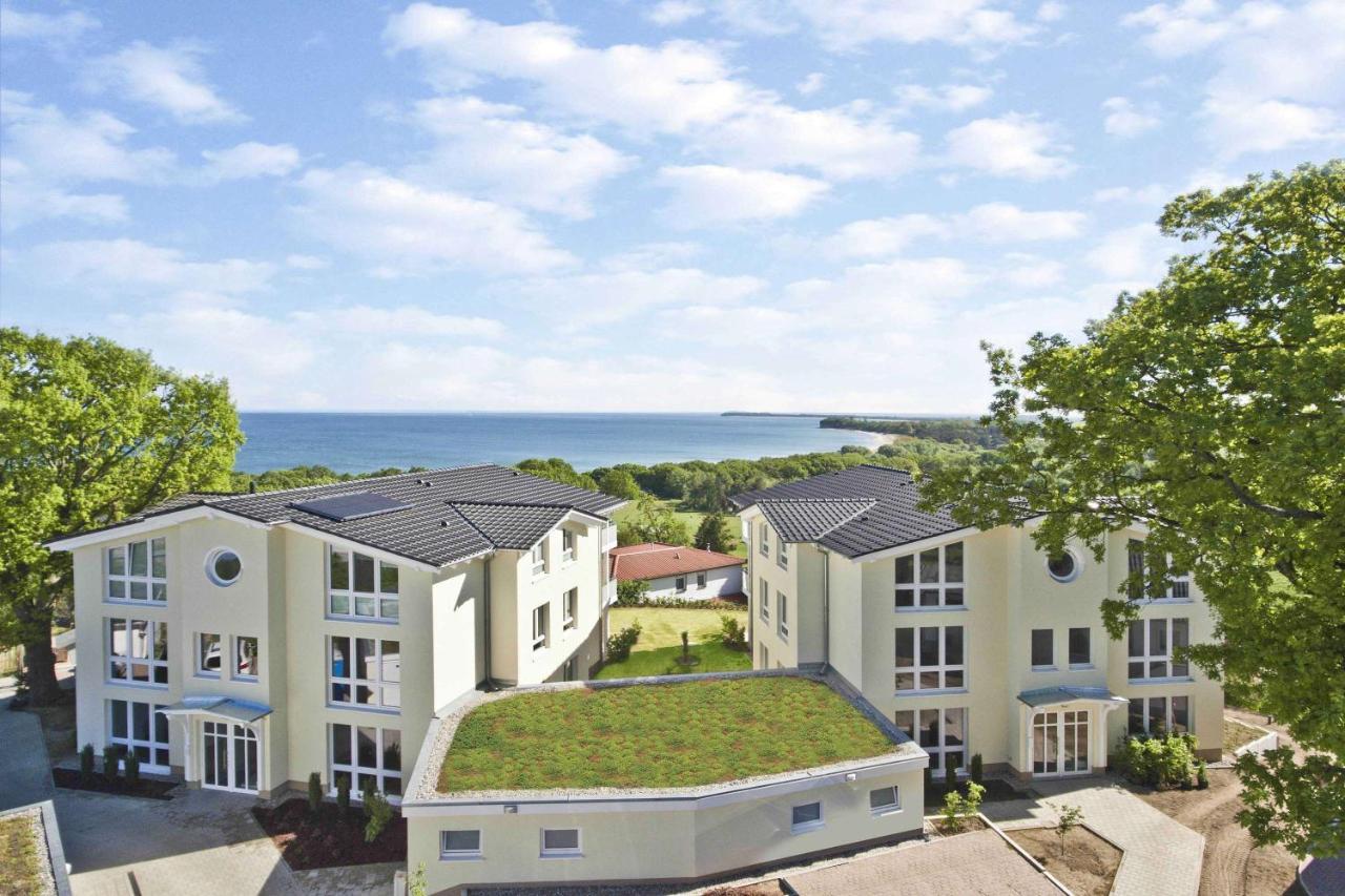 Mit Meerblick Und Balkon, Gratis Nutzung Vom Ahoi Erlebnisbad Und Sauna In Sellin - Meeresblick Fewo 38 괴렌 외부 사진